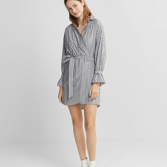 2 Express Dresses - Picture 4 of 8